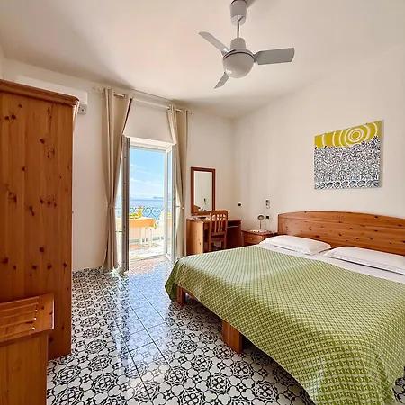 Egidio Apartament Sant'Angelo (Isola d'Ischia)